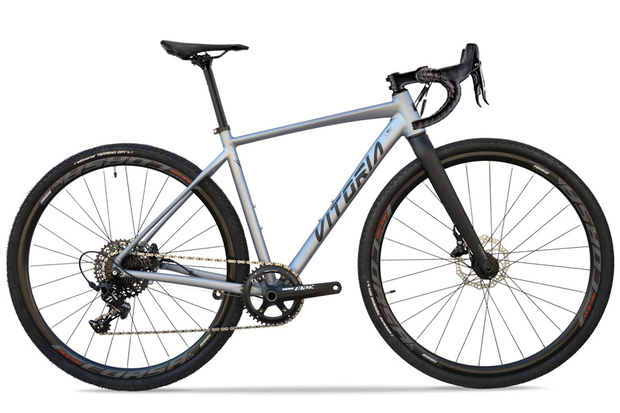 Gravel-Bike Vitoria Nyxtralight Explorer APEX Silber